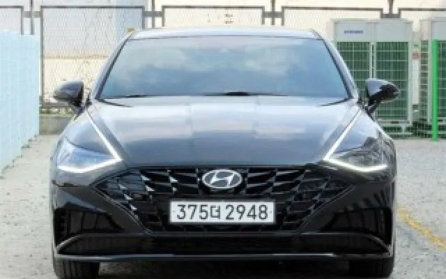 수원중고차구입 쏘나타 (DN8) 2.0 프리미엄 플러스 매물 사진 19 - 2022/08 37,277km